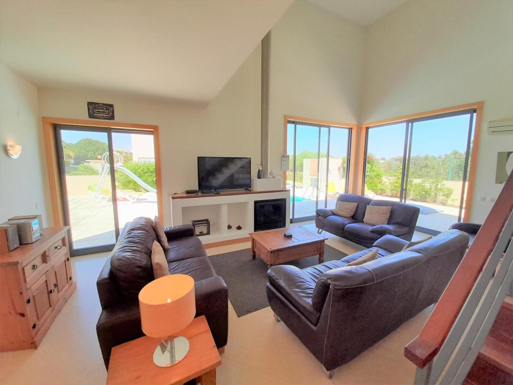 Villa Paula With Private Pool Close To The Beach And Strip Albufeira Exteriör bild