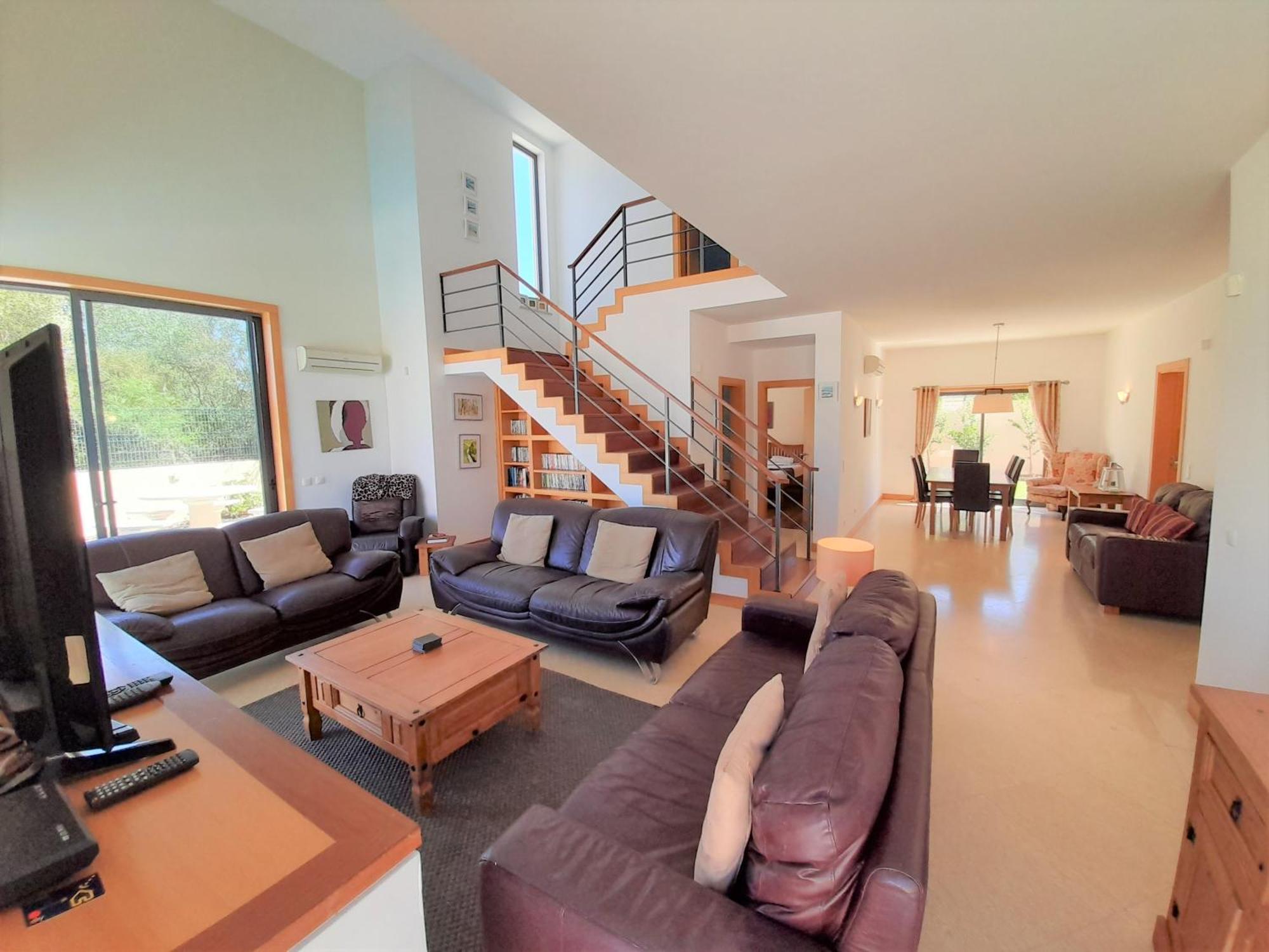 Villa Paula With Private Pool Close To The Beach And Strip Albufeira Exteriör bild
