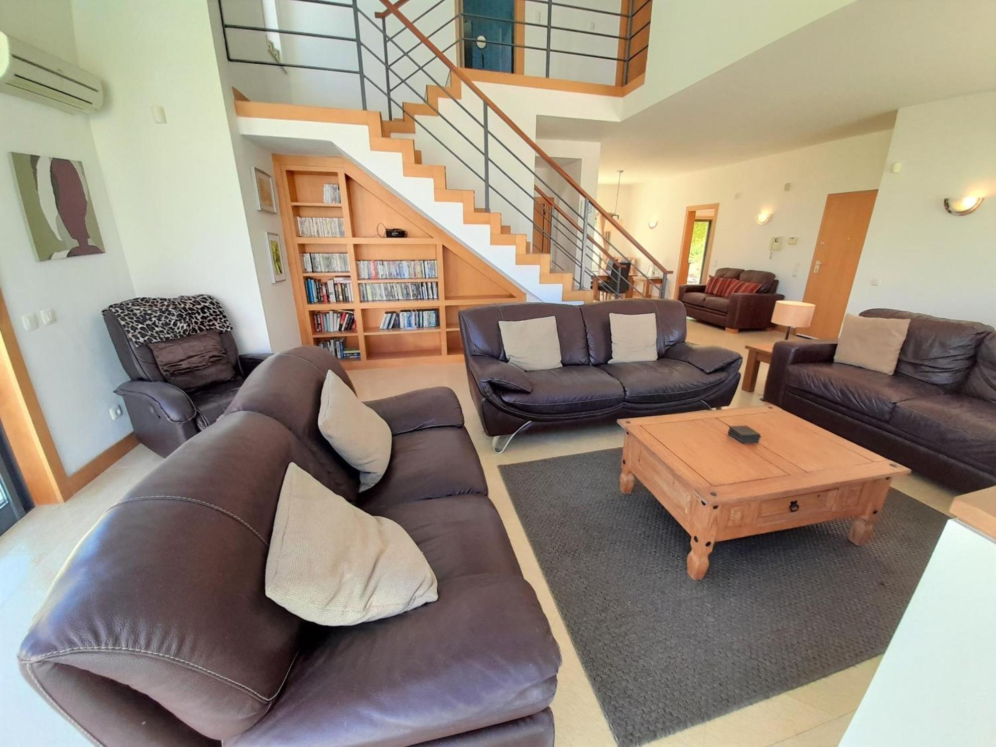 Villa Paula With Private Pool Close To The Beach And Strip Albufeira Exteriör bild