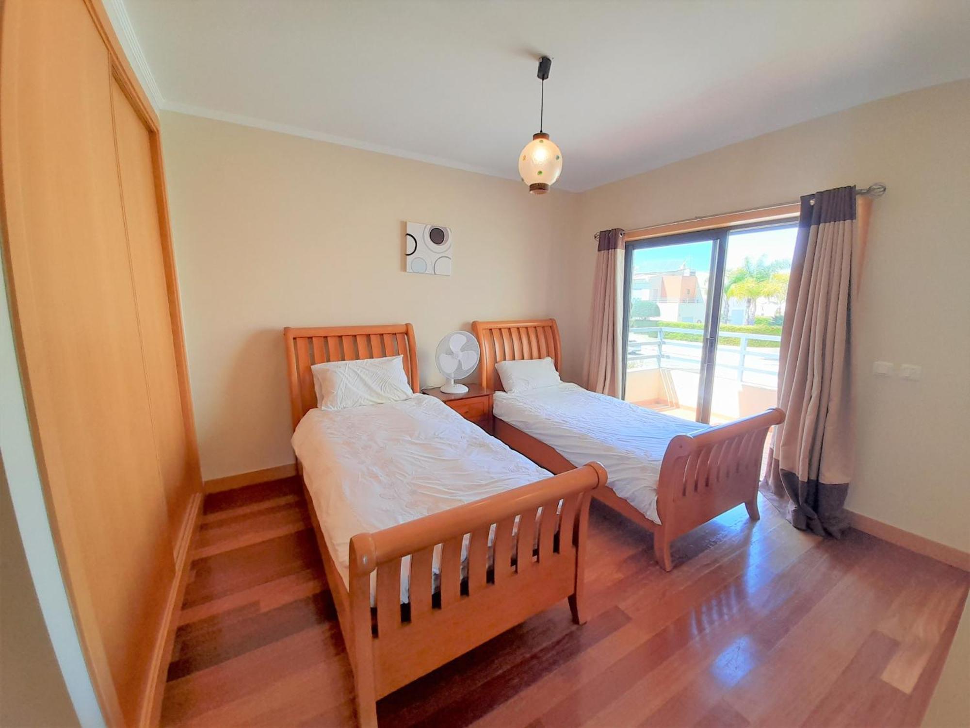 Villa Paula With Private Pool Close To The Beach And Strip Albufeira Exteriör bild