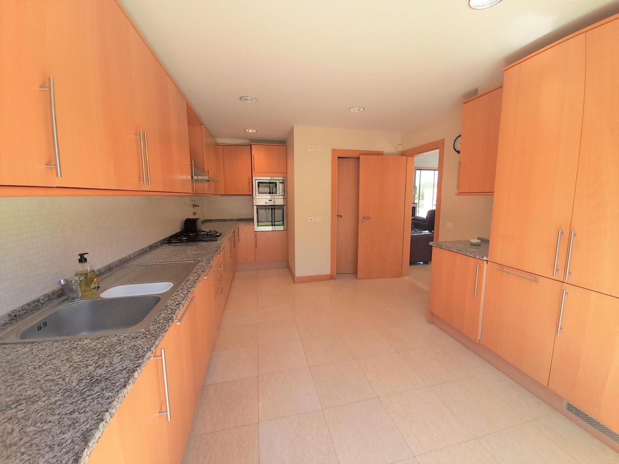 Villa Paula With Private Pool Close To The Beach And Strip Albufeira Exteriör bild